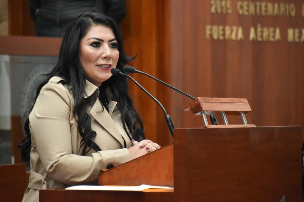 Alejandra Ramírez pide más apoyo al campo y se legisle a favor de la salud de la mujer